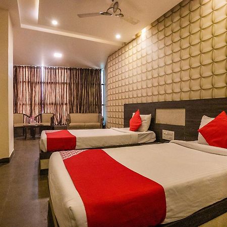 Super Collection O Indian Suites Near Sitara Restaurant Bangalore Exterior foto