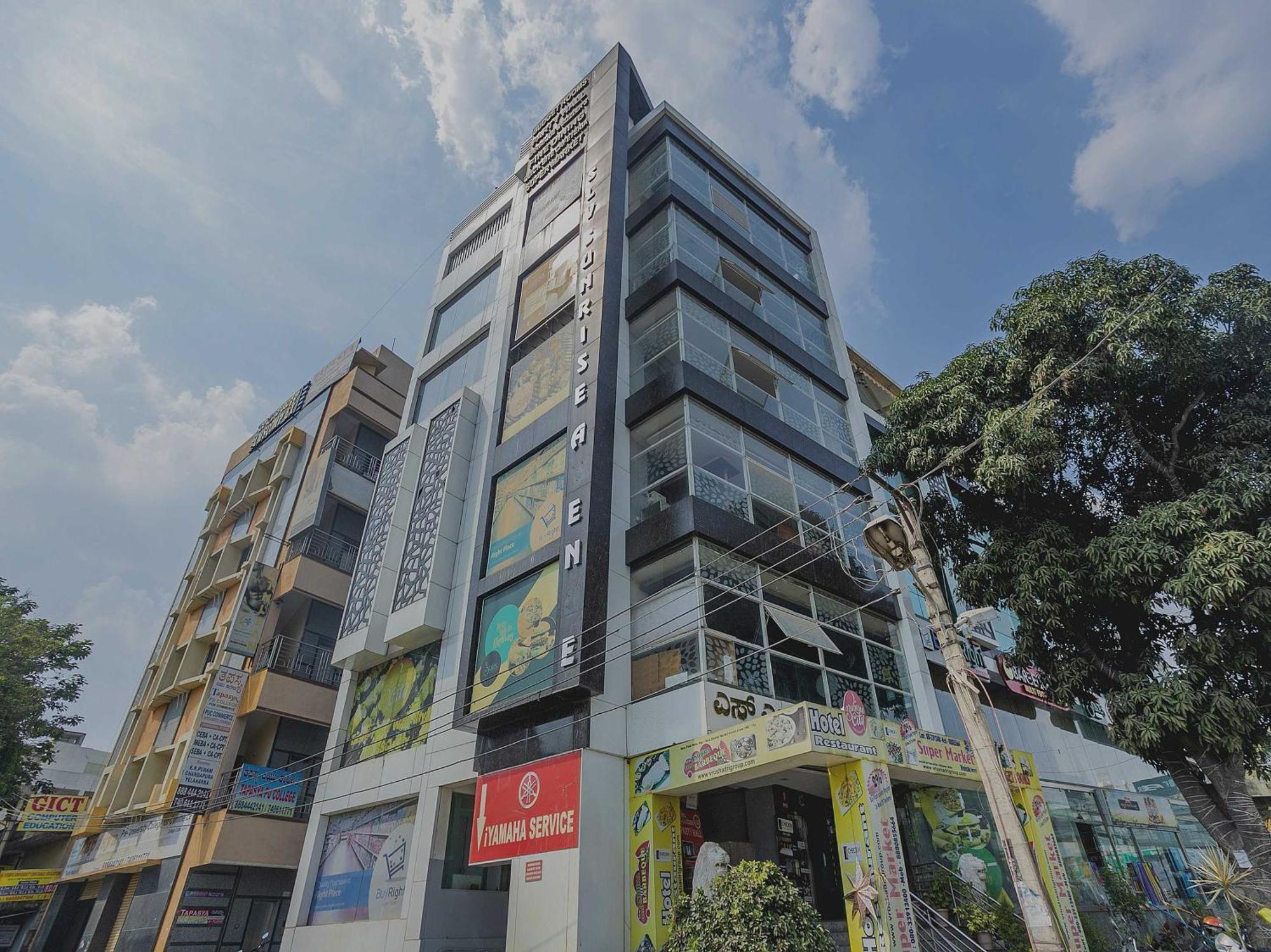 Super Collection O Indian Suites Near Sitara Restaurant Bangalore Exterior foto